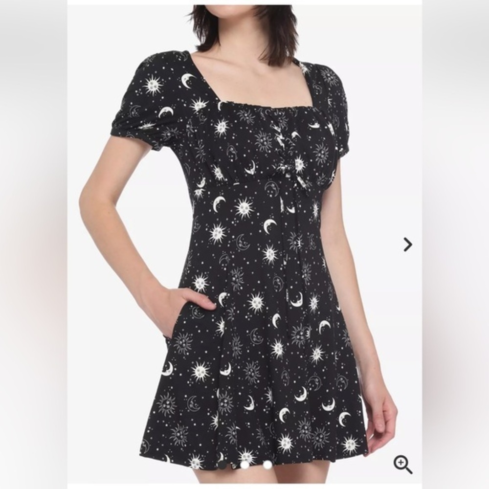 Hot Topic Celestial Empire Dress Black White